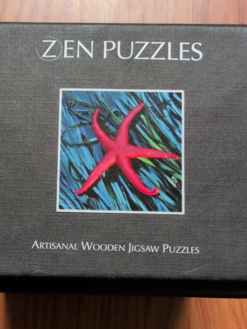Red Starfish Artisanal Wooden Jigsaw Puzzle